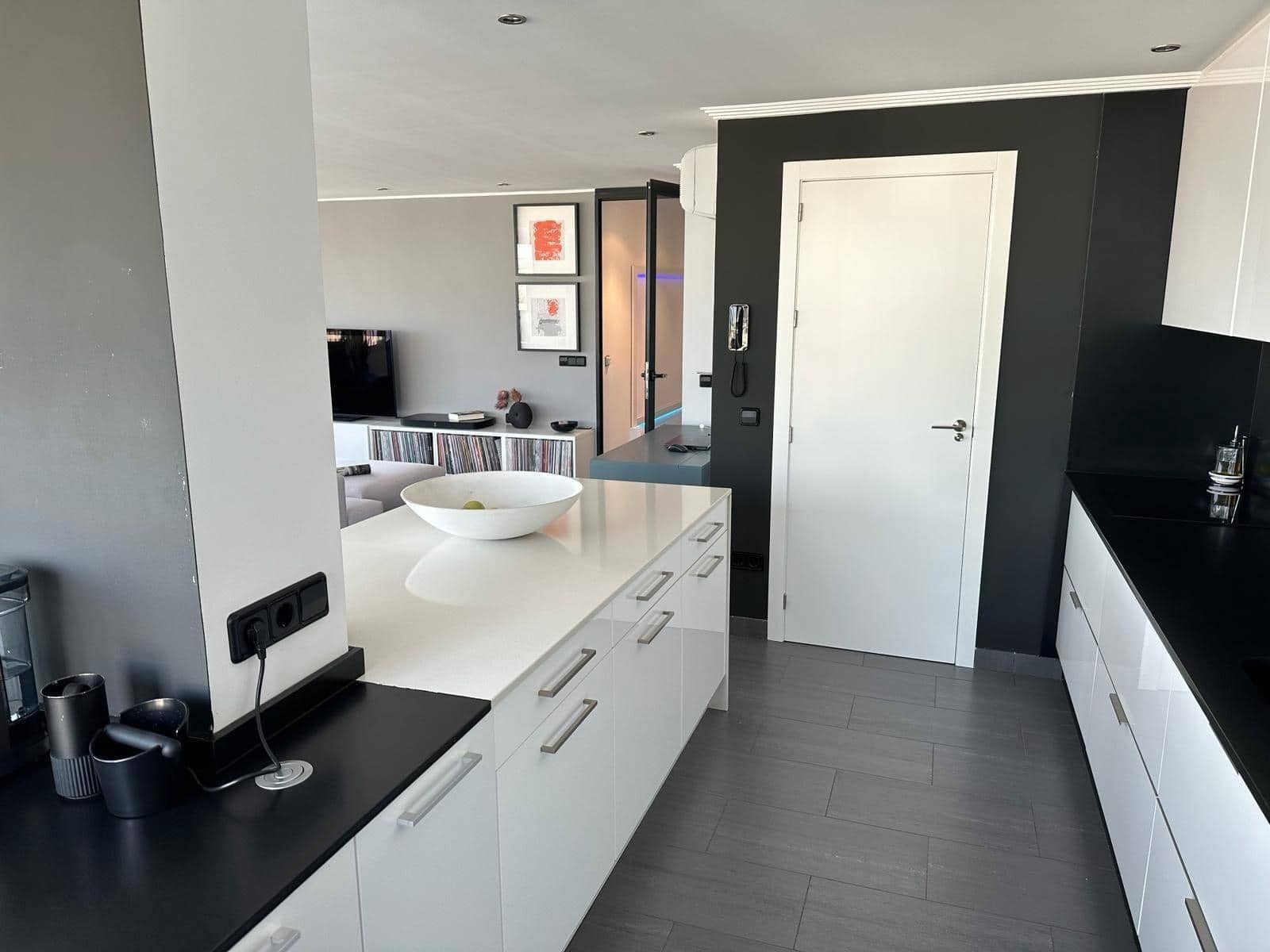 2 chambre Penthouse à vendre à Torrevieja avec piscine - 365 000 € (Ref: 9608649)