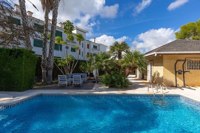 5 makuuhuone Huvila myytävänä paikassa Las Filipinas - 670 000 € (Ref: 9608652)