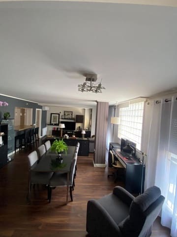 5 bedroom Villa for sale in Centro, Torrevieja - € 745,000 (Ref: 9608658)