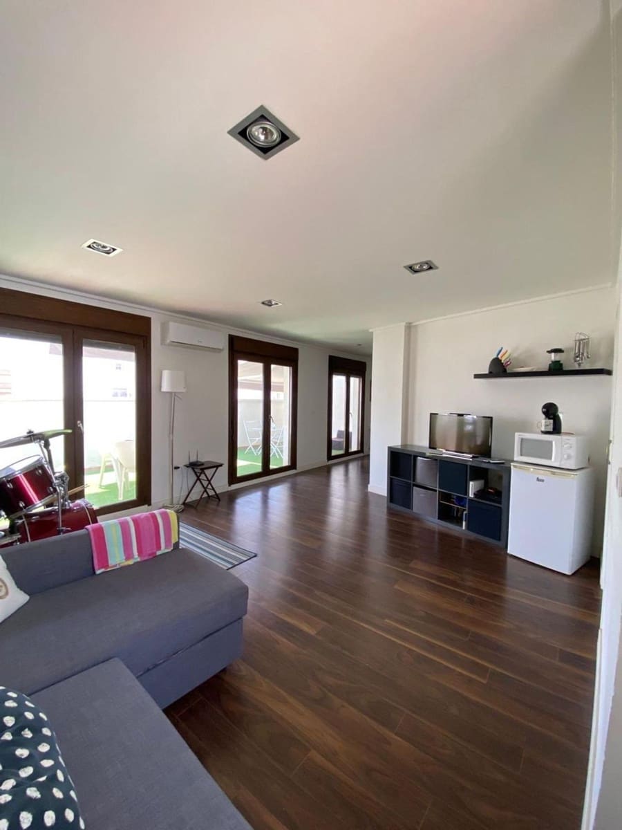 5 quarto Moradia para venda em Torrevieja - 745 000 € (Ref: 9608658)