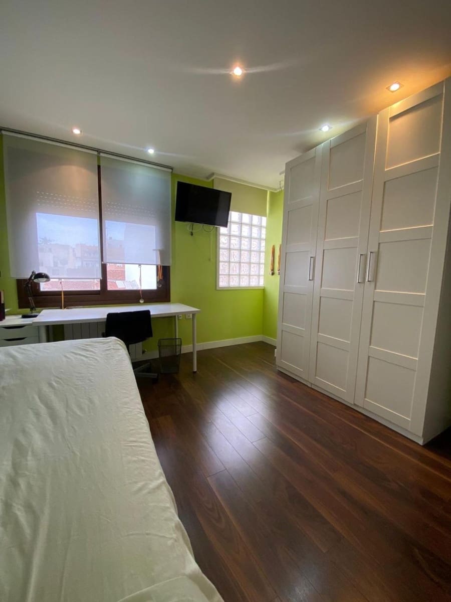 5 quarto Moradia para venda em Torrevieja - 745 000 € (Ref: 9608658)