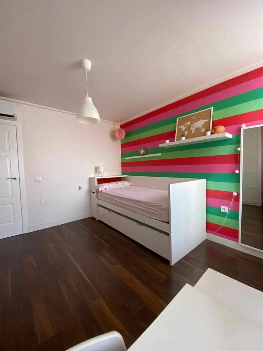 5 quarto Moradia para venda em Torrevieja - 745 000 € (Ref: 9608658)