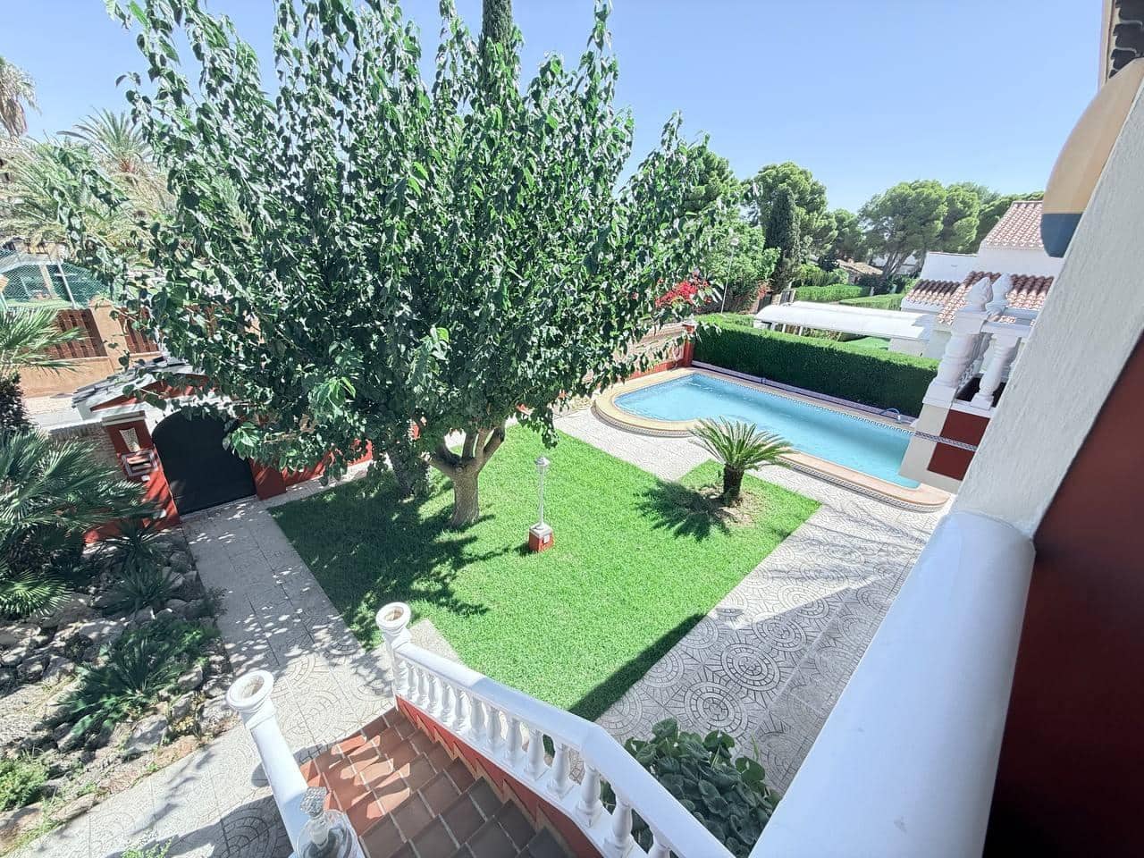 5 Zimmer Villa zu verkaufen in Las Ramblas Golf mit Pool - 879.000 € (Ref: 9608665)