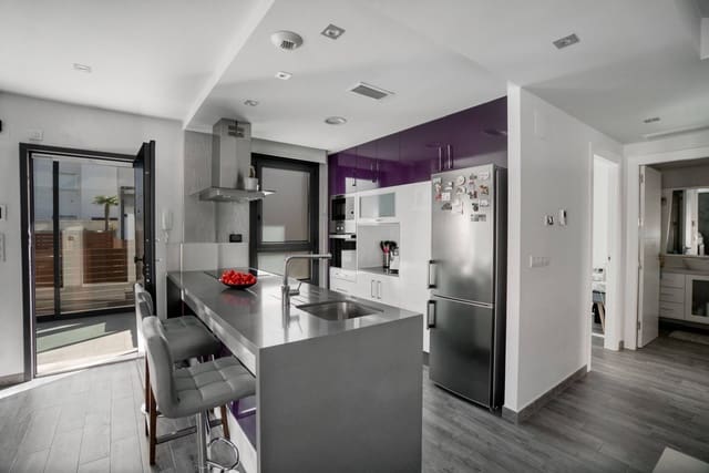 5 chambre Villa/Maison à vendre à Aguas Nuevas, Torrevieja avec piscine - 549 000 € (Ref: 9608677)