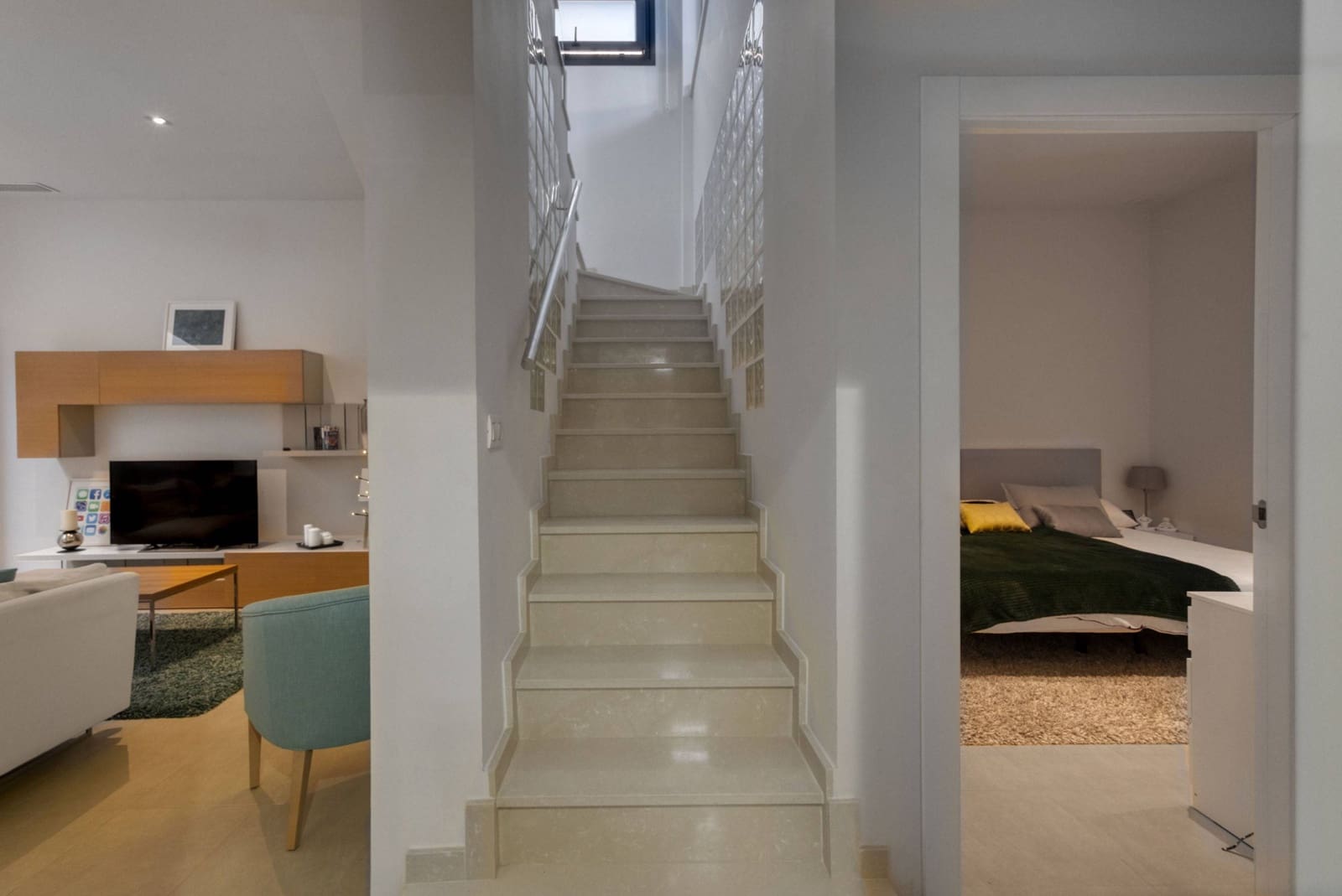 5 chambre Villa/Maison à vendre à Aguas Nuevas avec piscine - 549 000 € (Ref: 9608677)