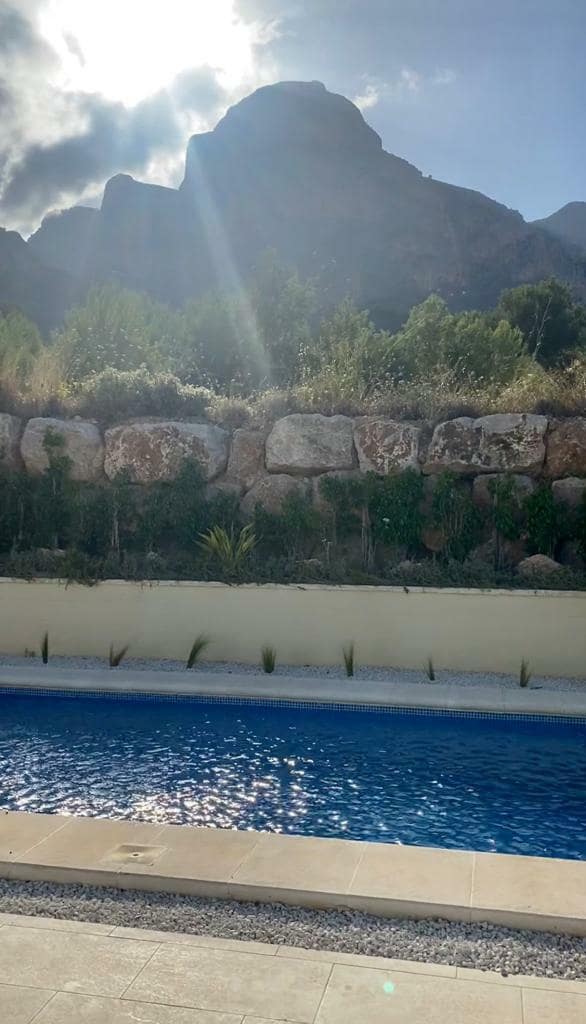 3 sypialnia Willa na sprzedaż w Polop - 560 000 € (Ref: 9608683)