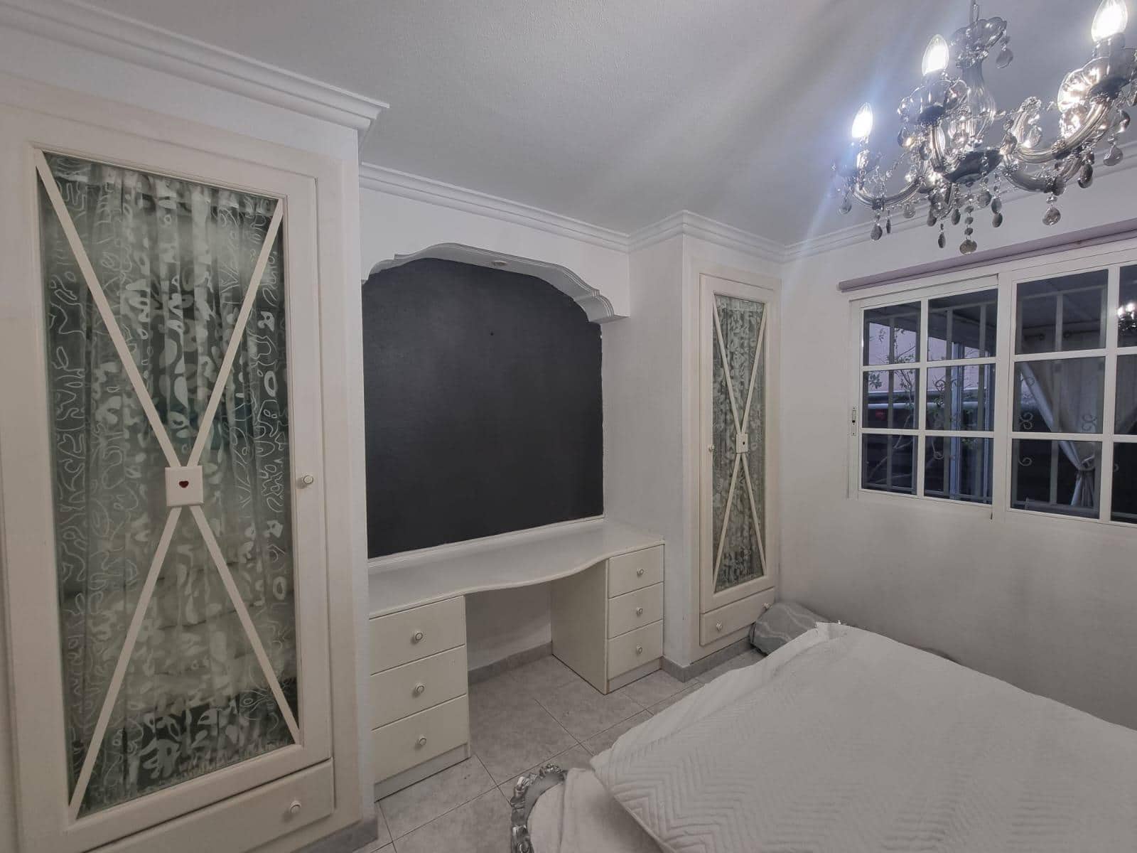 2 sovrum Lägenhet till salu i La Siesta med pool - 178 000 € (Ref: 9608692)