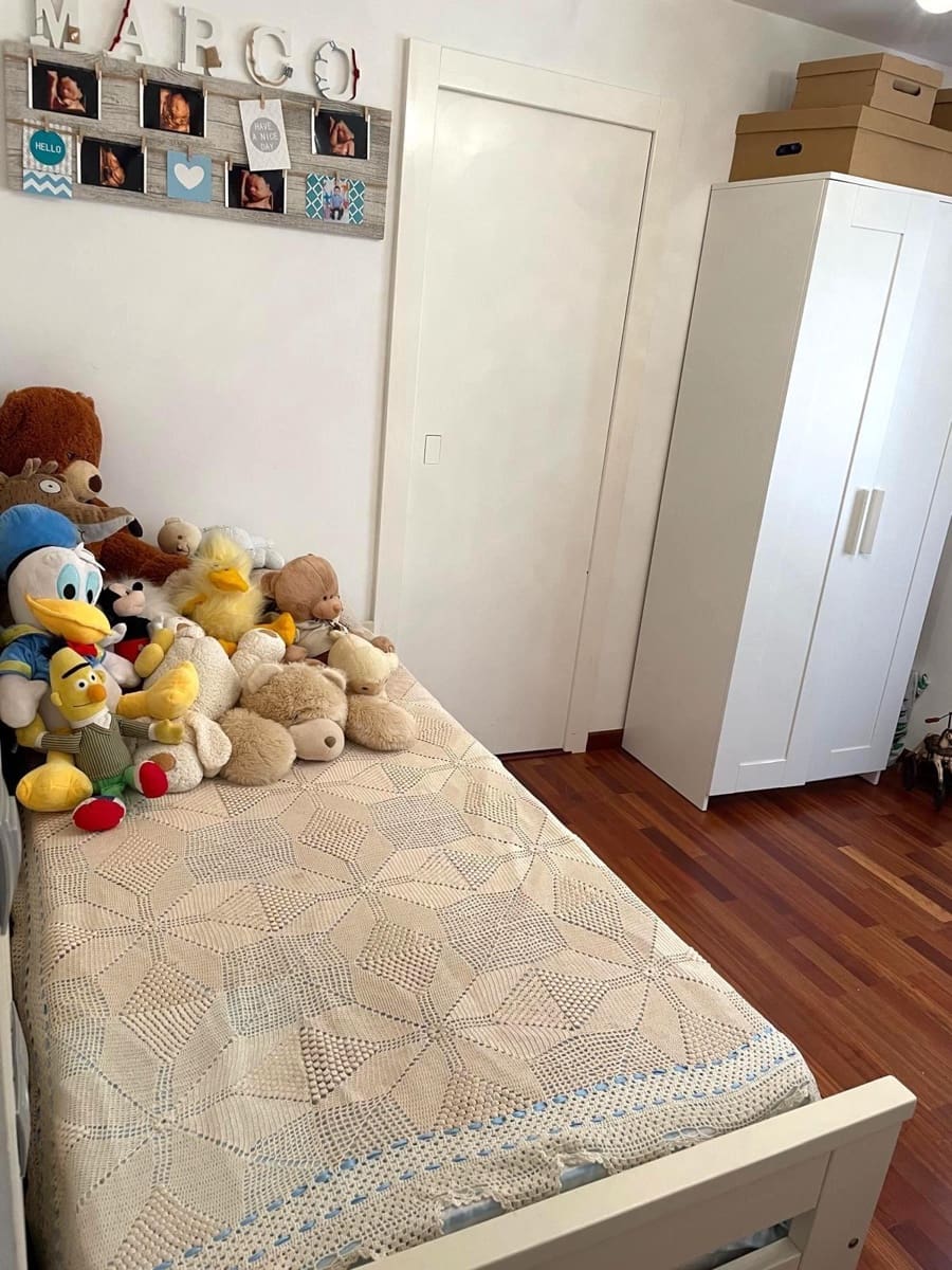 4 bedroom Apartment for sale in Torrevieja - € 489,000 (Ref: 9608712)