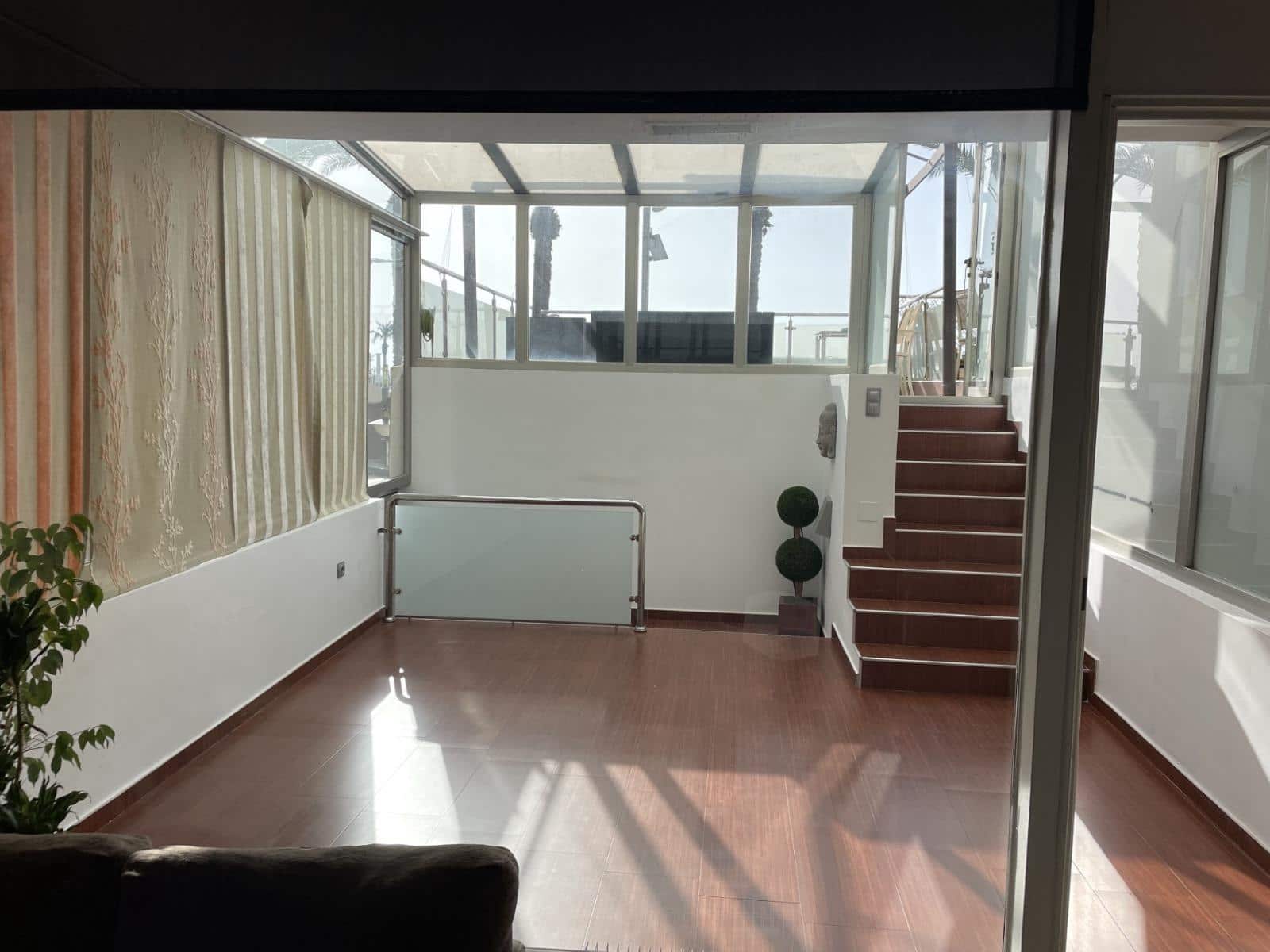 4 bedroom Apartment for sale in Torrevieja - € 489,000 (Ref: 9608712)