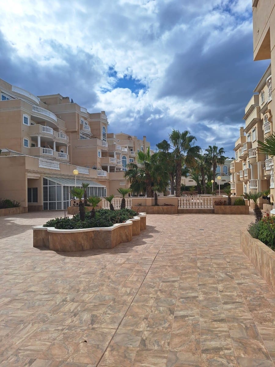 3 soverom Leilighet til salgs i Guardamar del Segura - € 389 000 (Ref: 9608740)