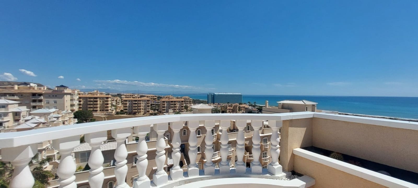 3 soverom Leilighet til salgs i Guardamar del Segura - € 389 000 (Ref: 9608740)