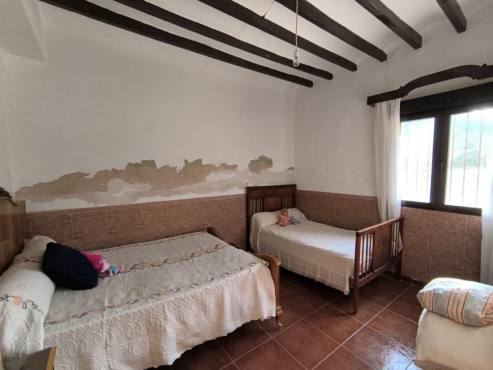 5 makuuhuone Maalaistalo myytävänä paikassa La Alberquilla mukana 
autotalli - 2 400 000 € (Ref: 9608745)