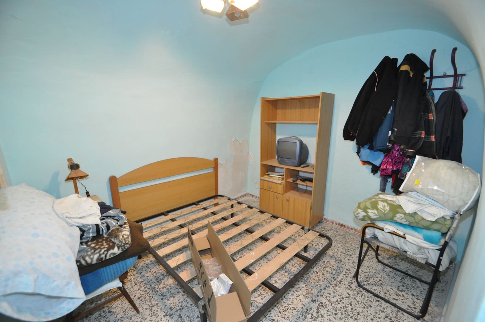 4 makuuhuone Maalaistalo myytävänä paikassa Pinoso mukana 
autotalli - 99 995 € (Ref: 9608765)