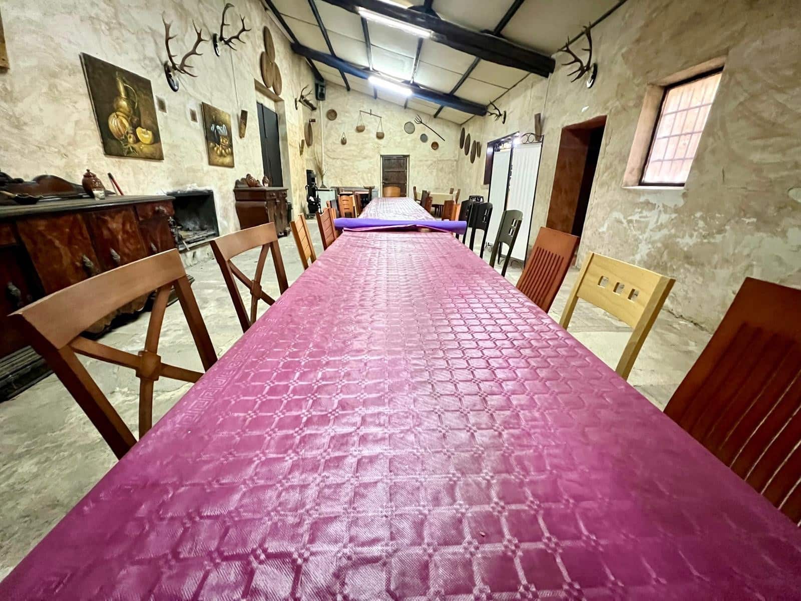 4 bedroom Finca/Country House for sale in Yecla - € 230,000 (Ref: 9608785)