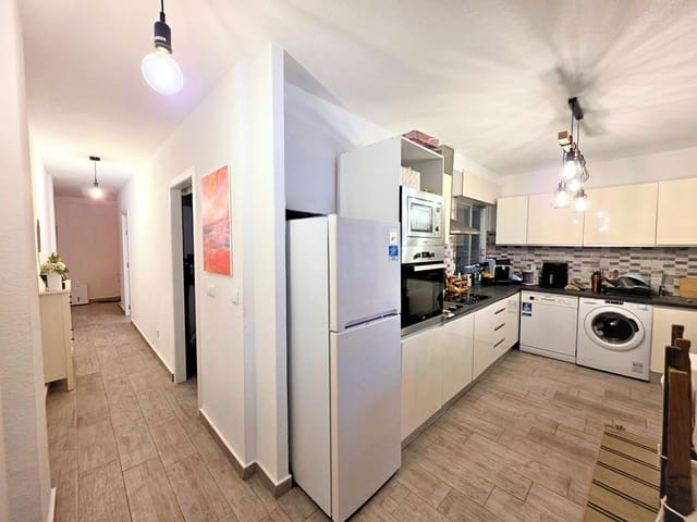 3 makuuhuone Huoneisto myytävänä paikassa Playa del Cura, Torrevieja - 195 000 € (Ref: 9608797)