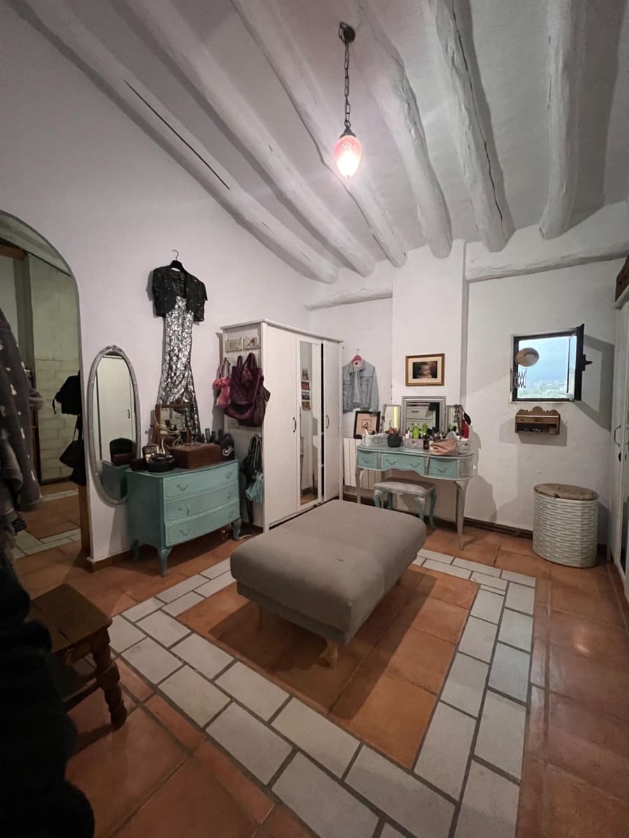 8 sovrum Finca/Hus på landet till salu i Caniles med pool - 395 000 € (Ref: 9608823)