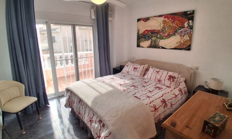 2 quarto Apartamento para venda em Torrevieja - 199 995 € (Ref: 9608862)