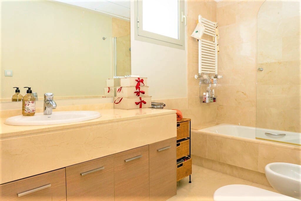 3 bedroom Villa for sale in Las Colinas Golf with pool - € 545,000 (Ref: 9608866)