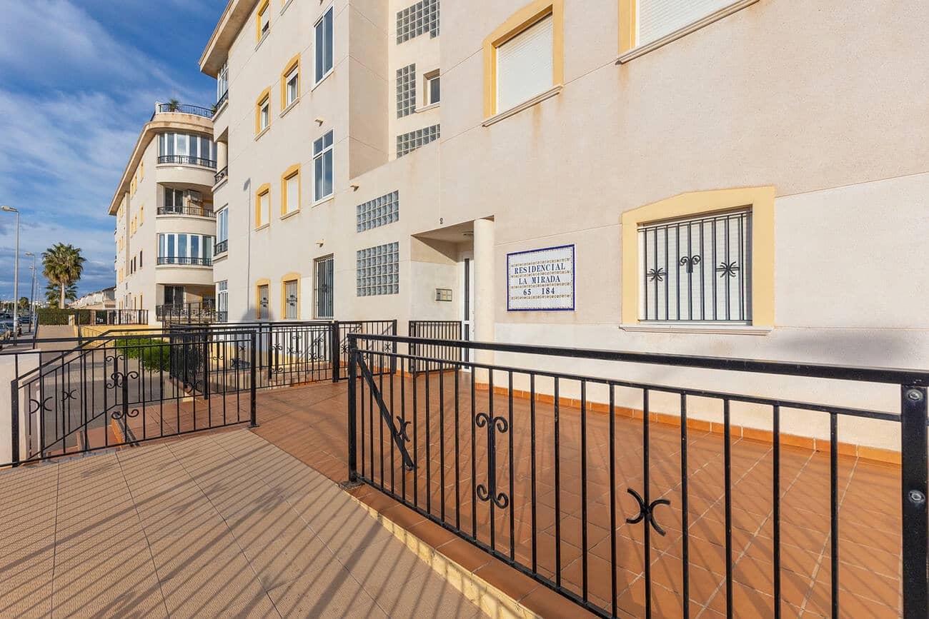 2 soveværelse Lejlighed til salg i Orihuela Costa - € 177.500 (Ref: 9608867)