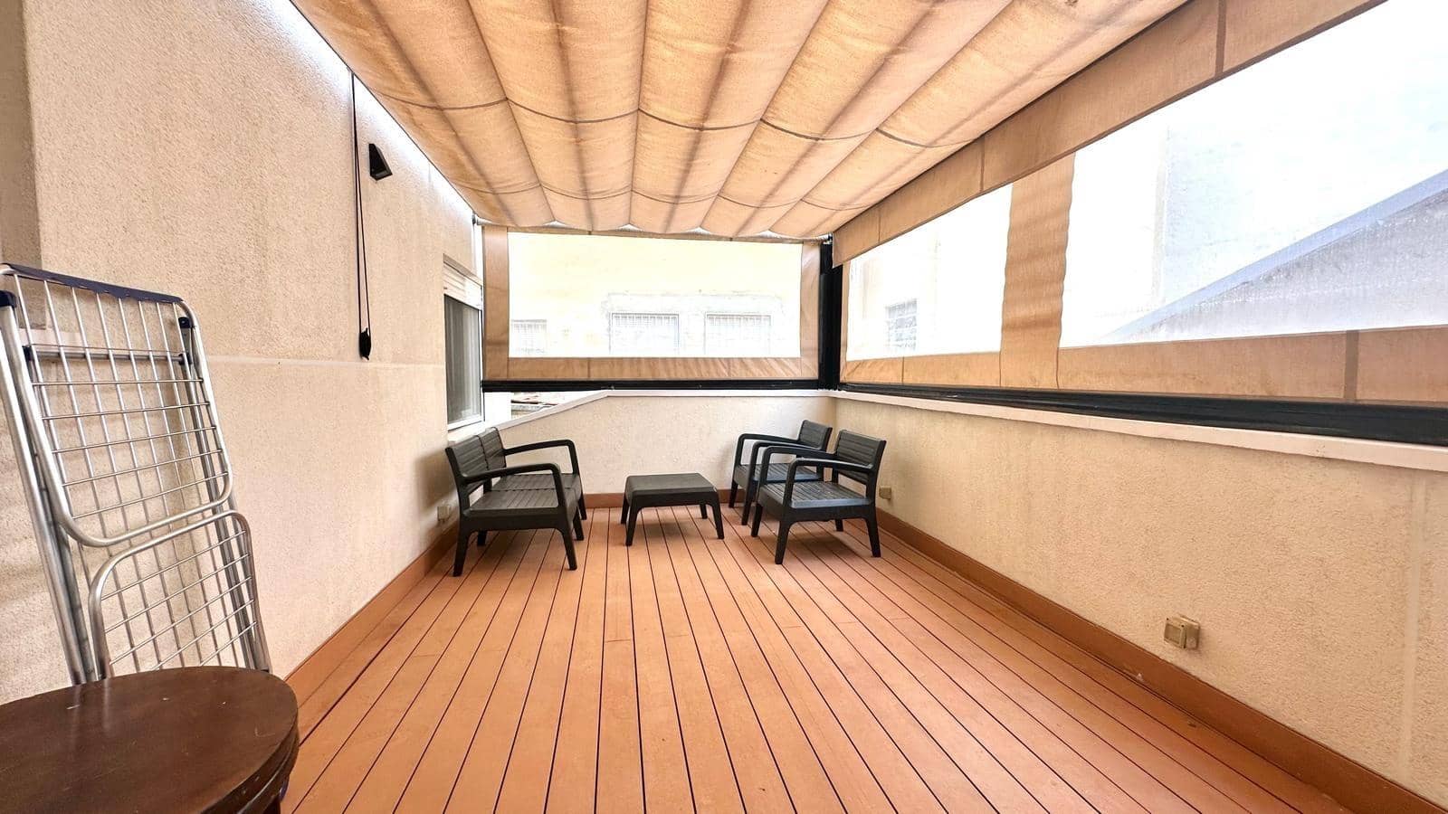 4 chambre Appartement à vendre à Torrevieja - 249 900 € (Ref: 9608895)