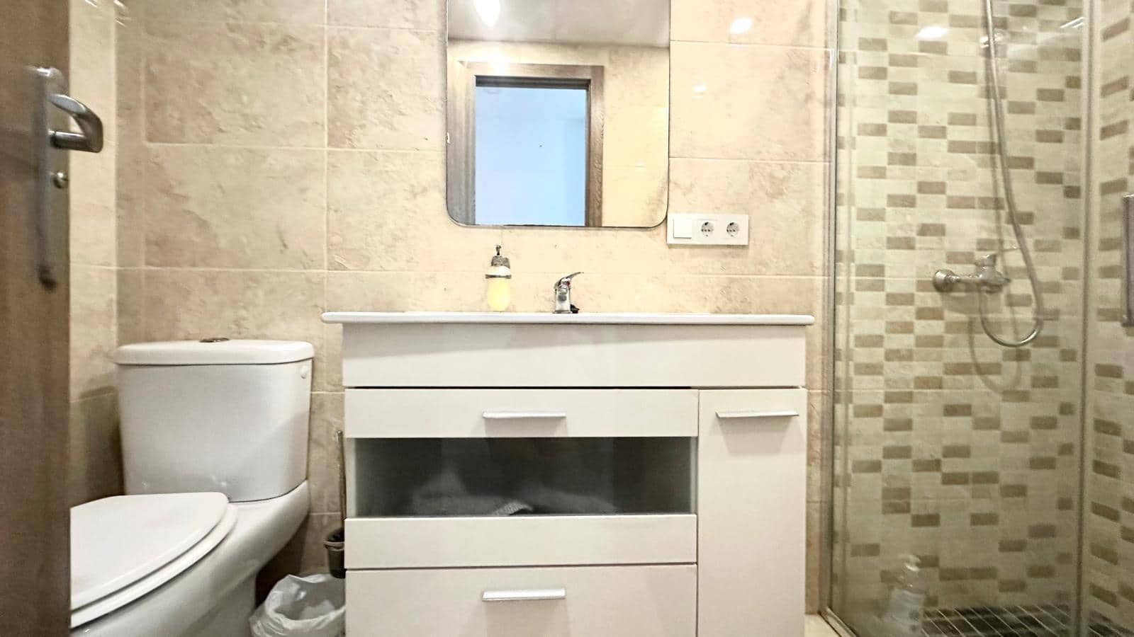 4 chambre Appartement à vendre à Torrevieja - 249 900 € (Ref: 9608895)