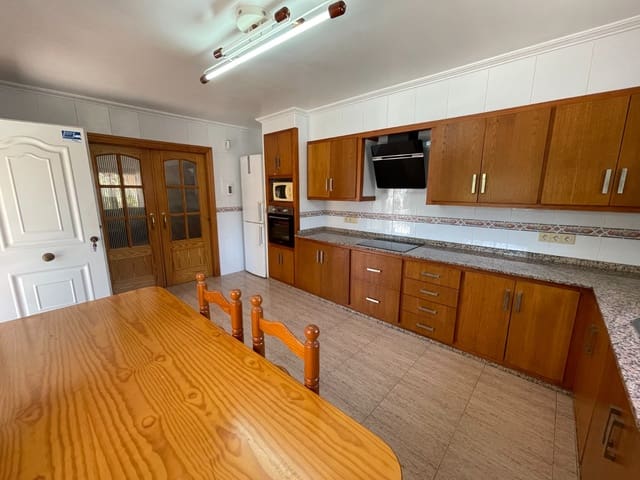 3 slaapkamer Villa te koop in Crevillente / Crevillent - € 299.000 (Ref: 9608896)