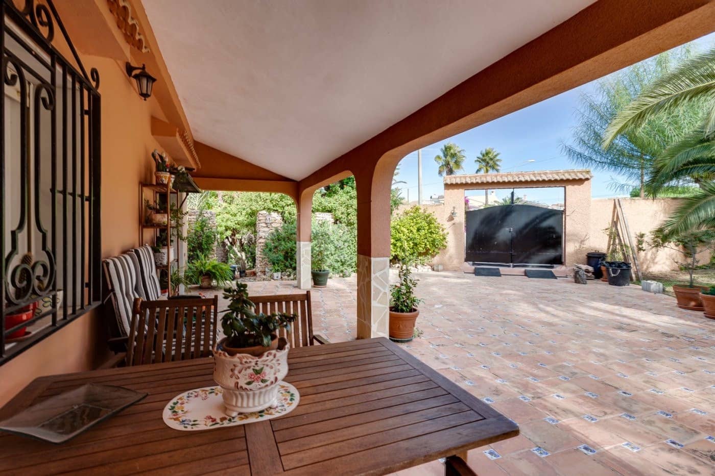 5 soverom Villa til salgs i San Luis med svømmebasseng - € 850 000 (Ref: 9608918)