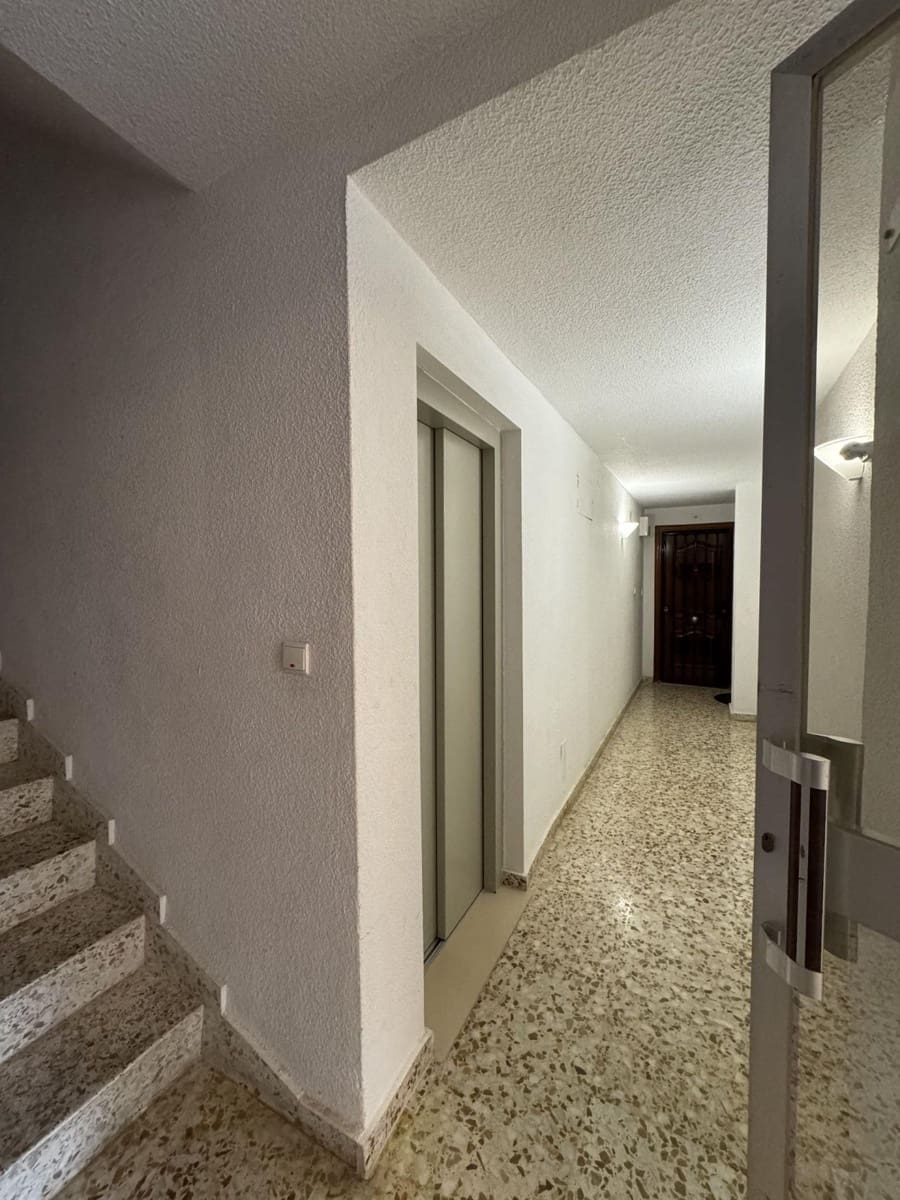 3 bedroom Apartment for sale in Torrevieja - € 599,000 (Ref: 9608922)