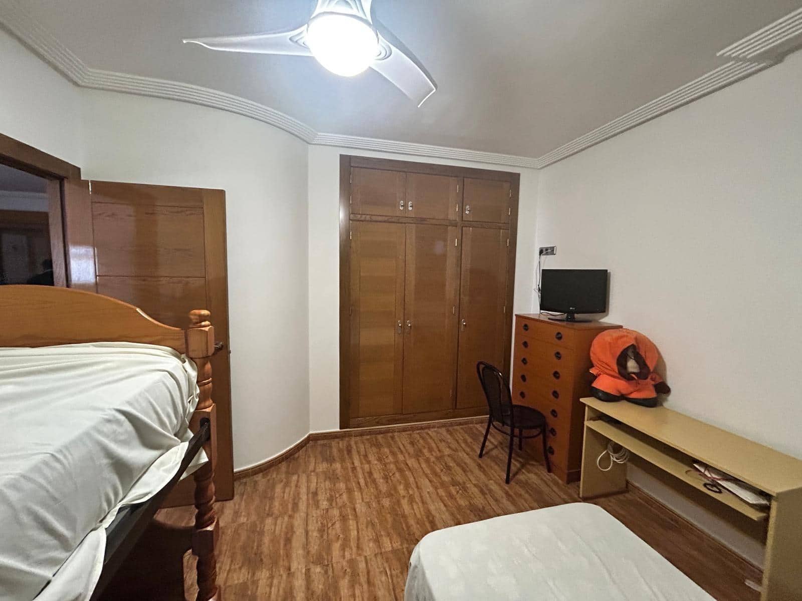 4 Zimmer Villa zu verkaufen in Los Alcazares mit Pool - 260.000 € (Ref: 9608929)