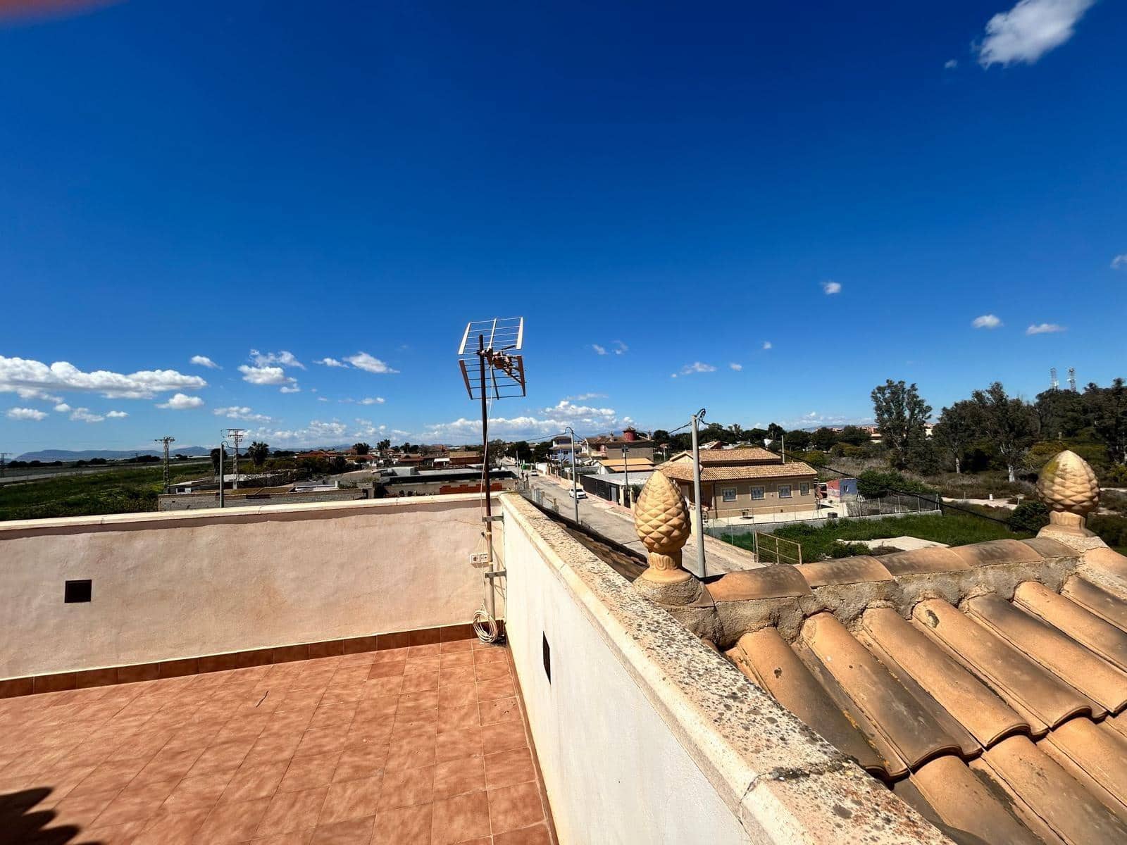 4 Zimmer Villa zu verkaufen in Los Alcazares mit Pool - 260.000 € (Ref: 9608929)