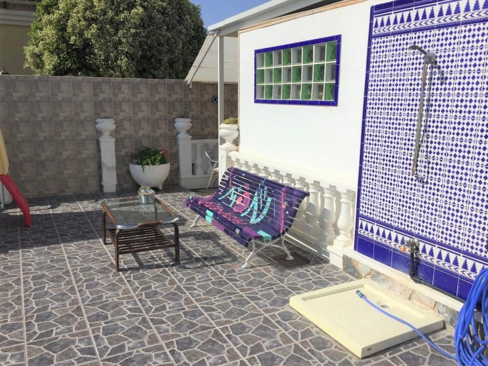 6 soverom Villa til salgs i Torrevieja - € 950 000 (Ref: 9608930)