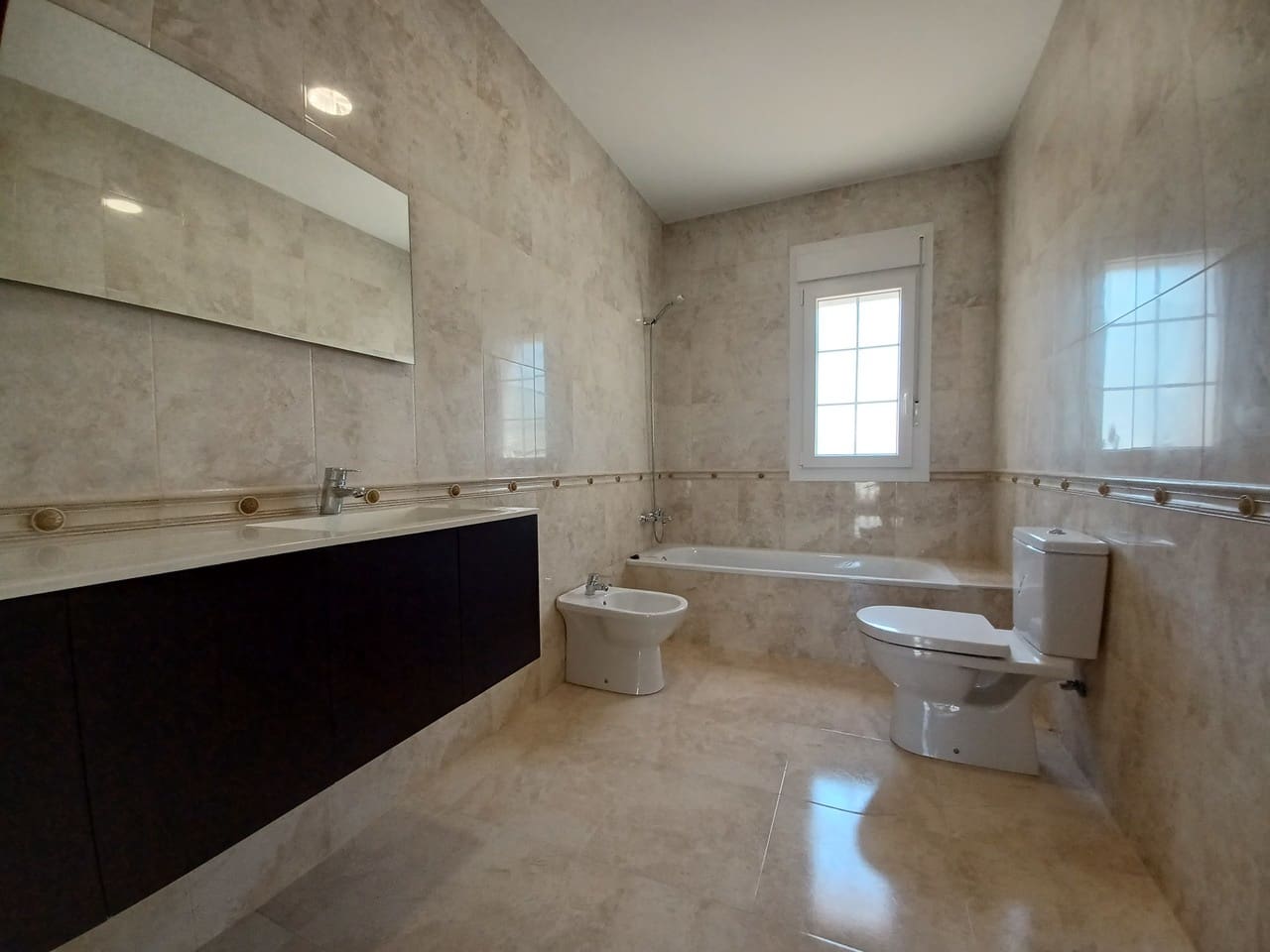 4 bedroom Villa for sale in Cabo Roig - € 910,000 (Ref: 9608946)