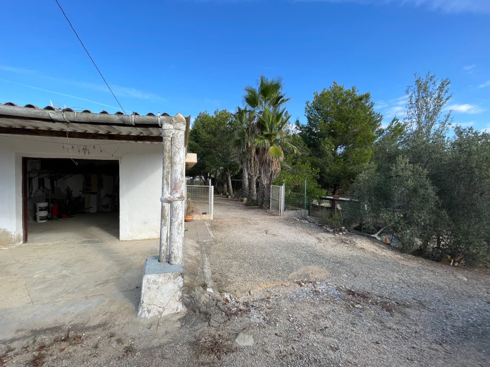 Finca/Country House for sale in Jacarilla - € 147,000 (Ref: 9608947)