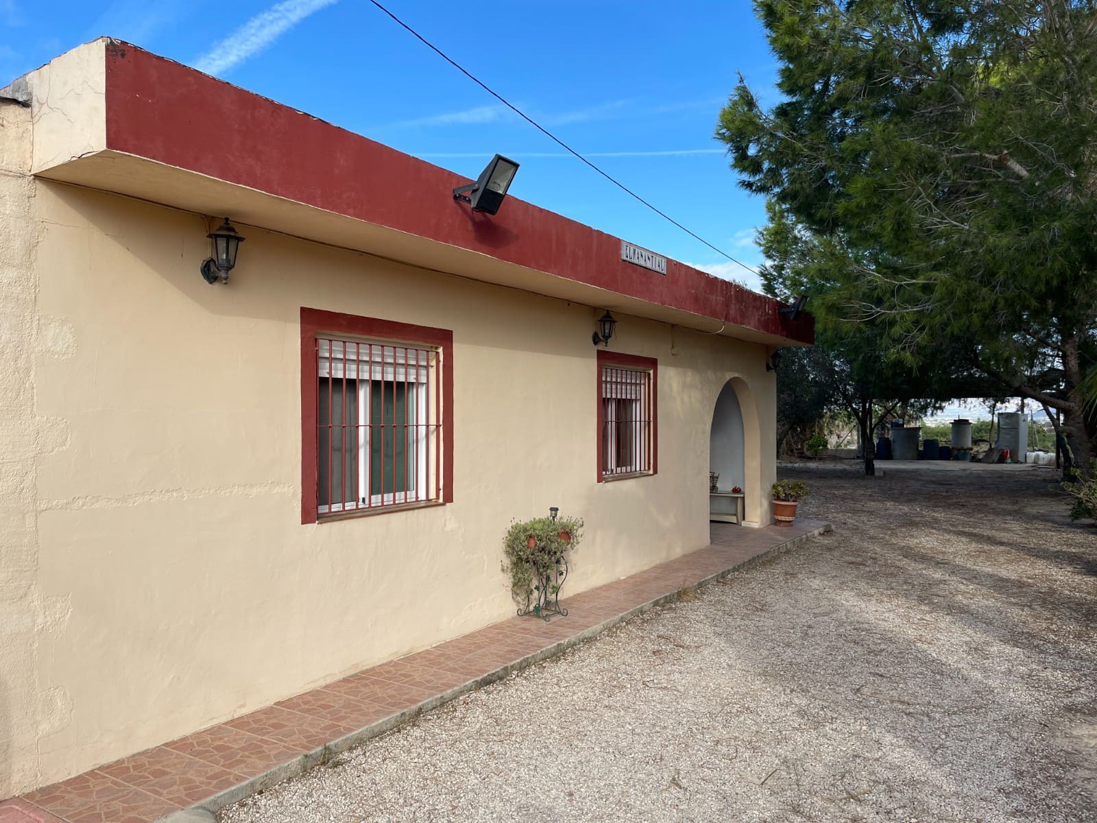 Finca/Country House for sale in Jacarilla - € 147,000 (Ref: 9608947)