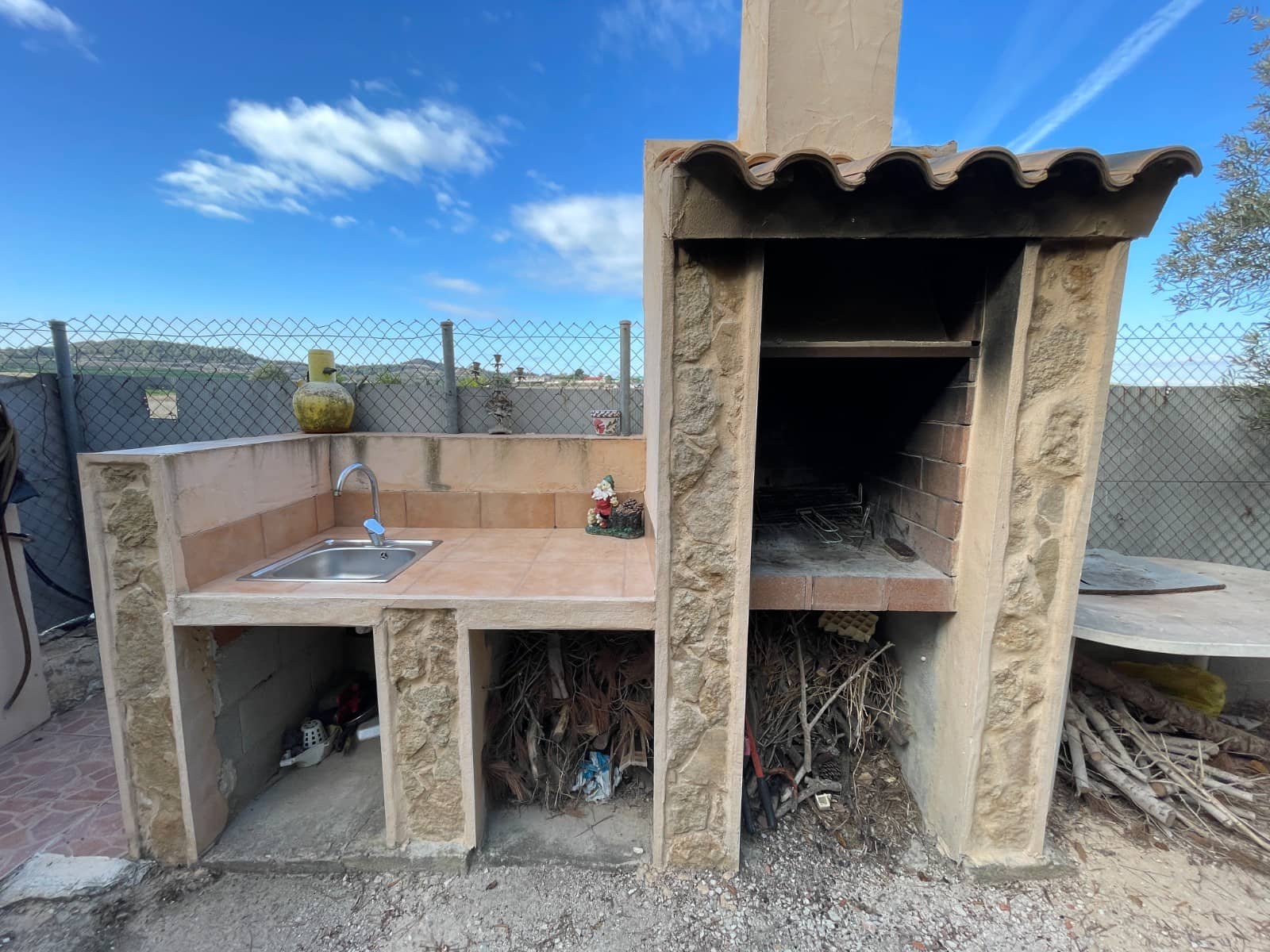 Finca/Country House for sale in Jacarilla - € 147,000 (Ref: 9608947)