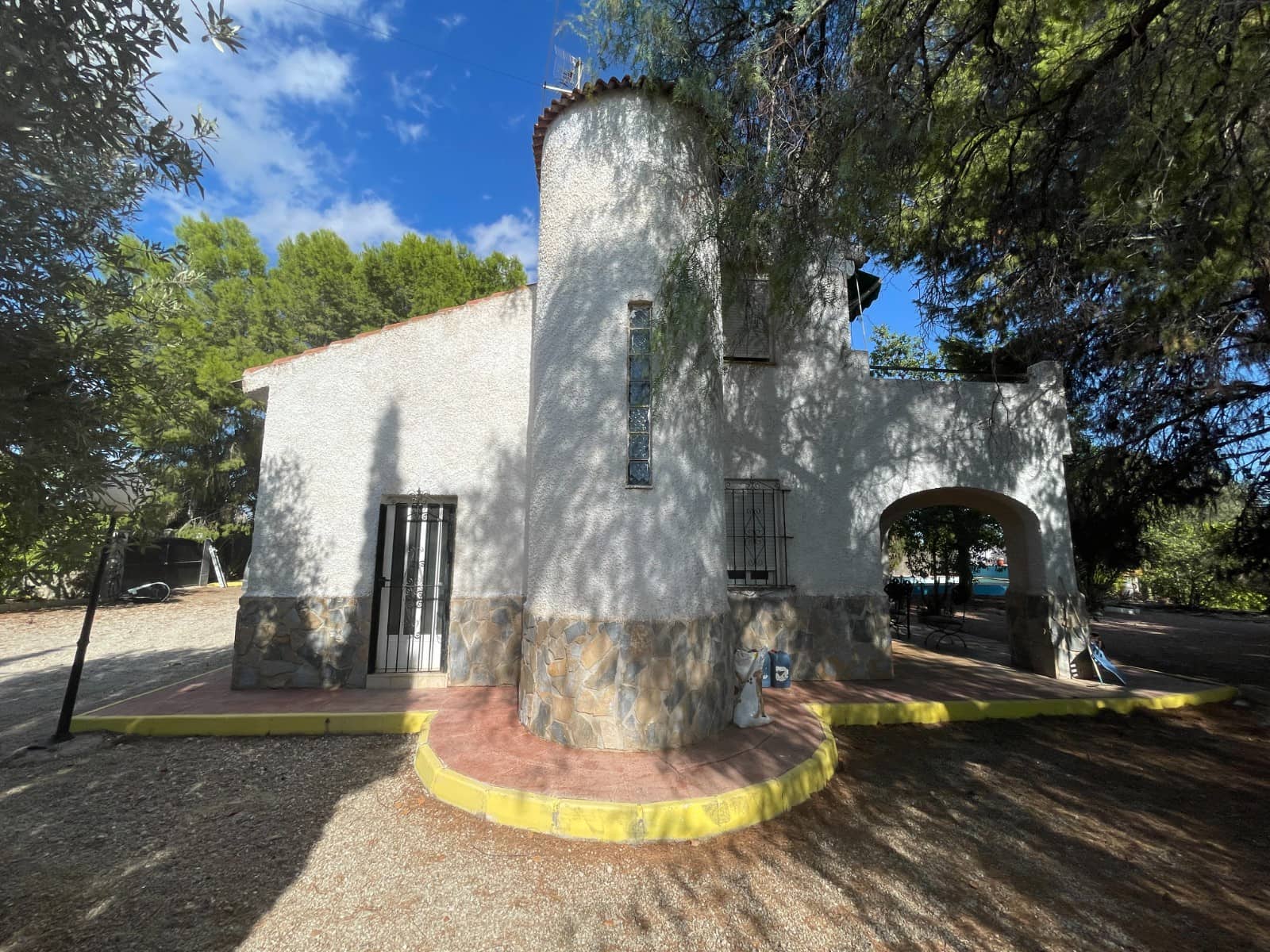 3 bedroom Finca/Country House for sale in Albatera - € 215,000 (Ref: 9608952)