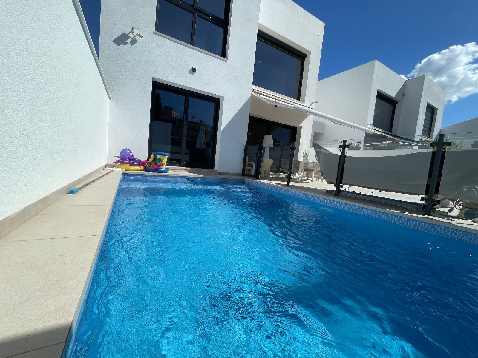 3 bedroom Villa for sale in Formentera del Segura - € 325,500 (Ref: 9608957)