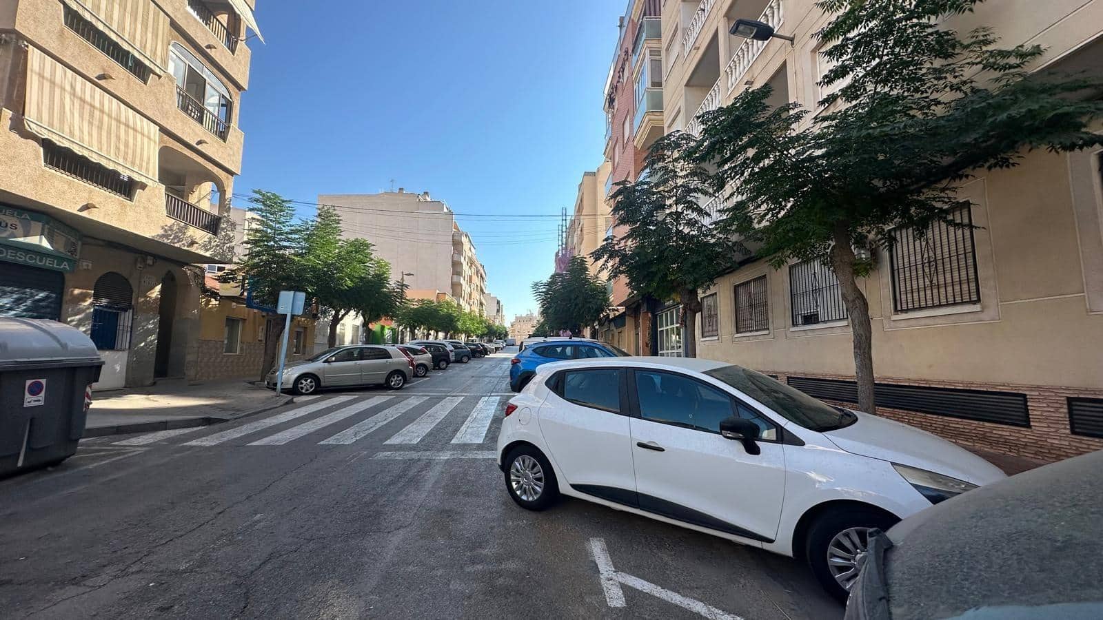 2 makuuhuone Huoneisto myytävänä paikassa Torrevieja mukana uima-altaan - 119 900 € (Ref: 9608966)