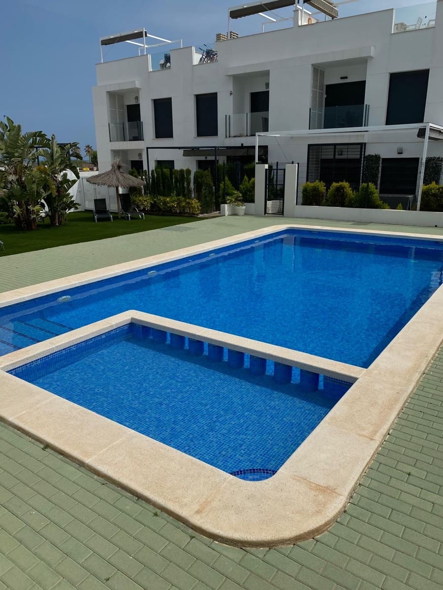 2 Zimmer Apartment zu verkaufen in Pilar de la Horadada - 299.000 € (Ref: 9608967)