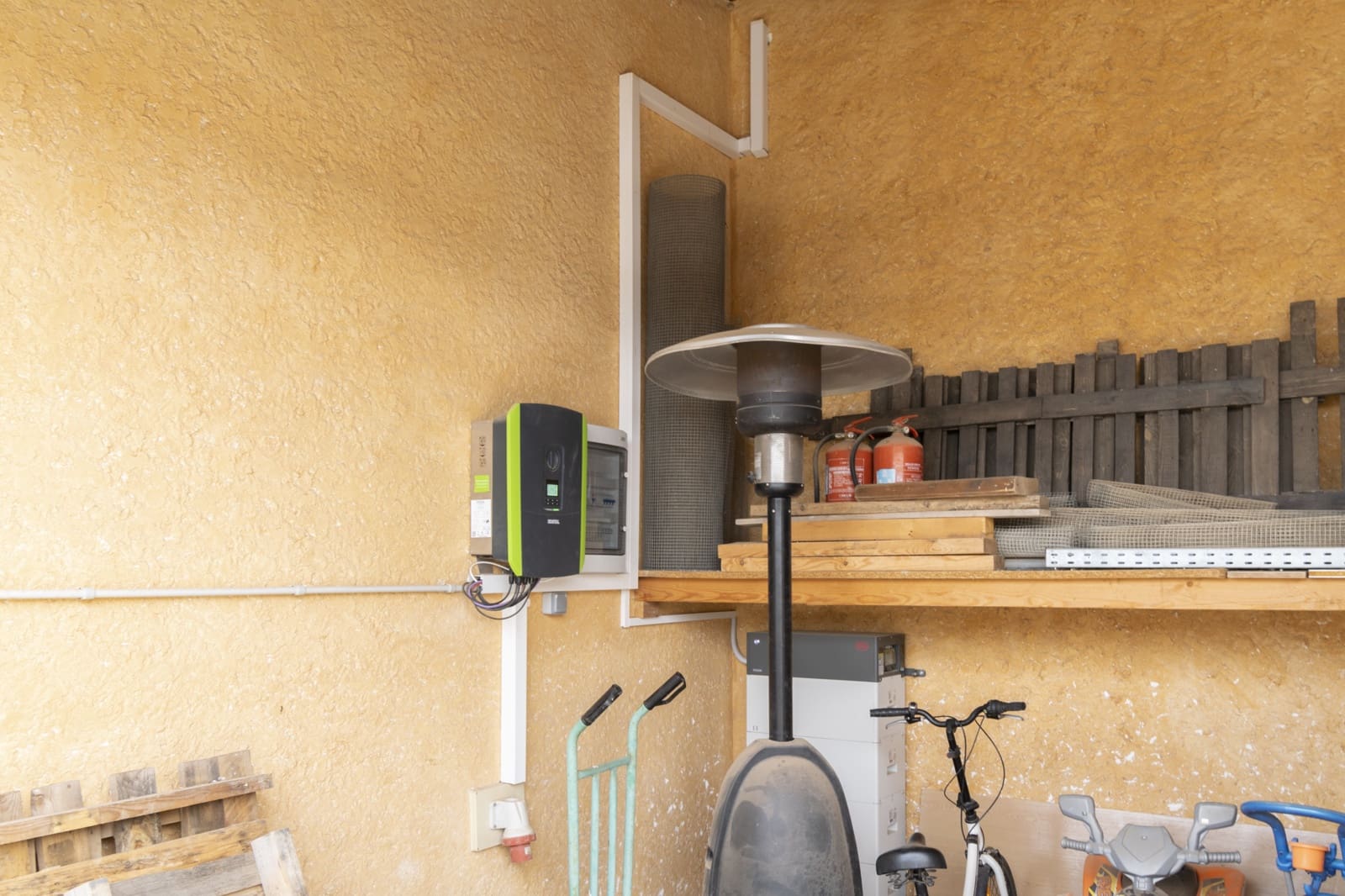 4 slaapkamer Villa te koop in El Beal met zwembad garage - € 1.299.000 (Ref: 9608978)