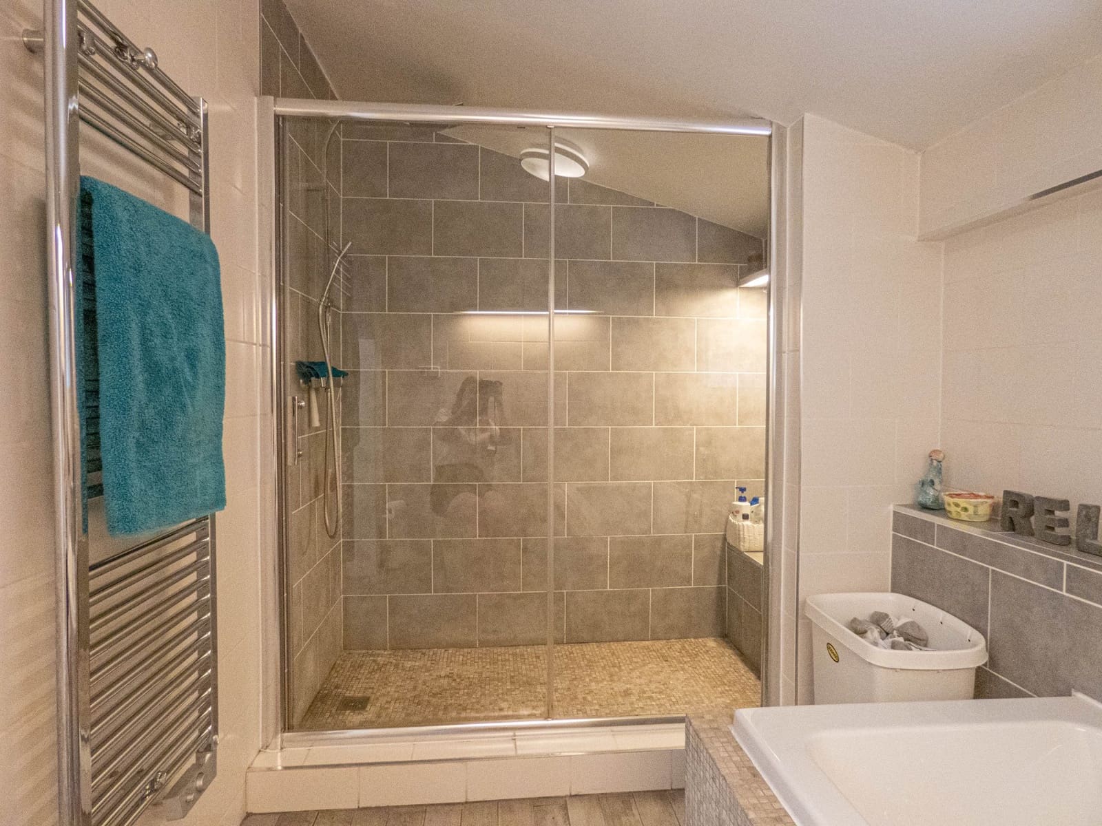 6 Zimmer Villa zu verkaufen in Almoradi mit Pool - 650.000 € (Ref: 9608985)