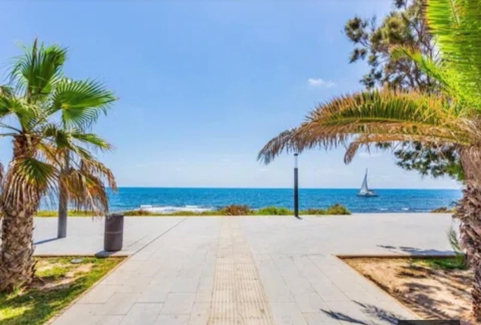 1 bedroom Penthouse for sale in Torrevieja - € 174,985 (Ref: 9608991)