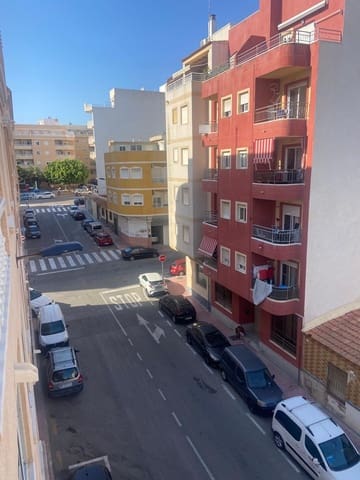2 bedroom Apartment for sale in Centro, Torrevieja - € 131,900 (Ref: 9608999)