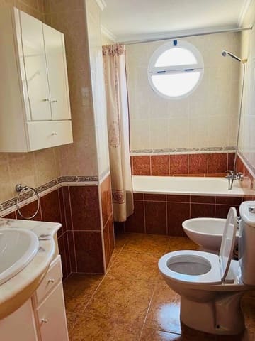 2 bedroom Apartment for sale in Centro, Torrevieja - € 131,900 (Ref: 9608999)