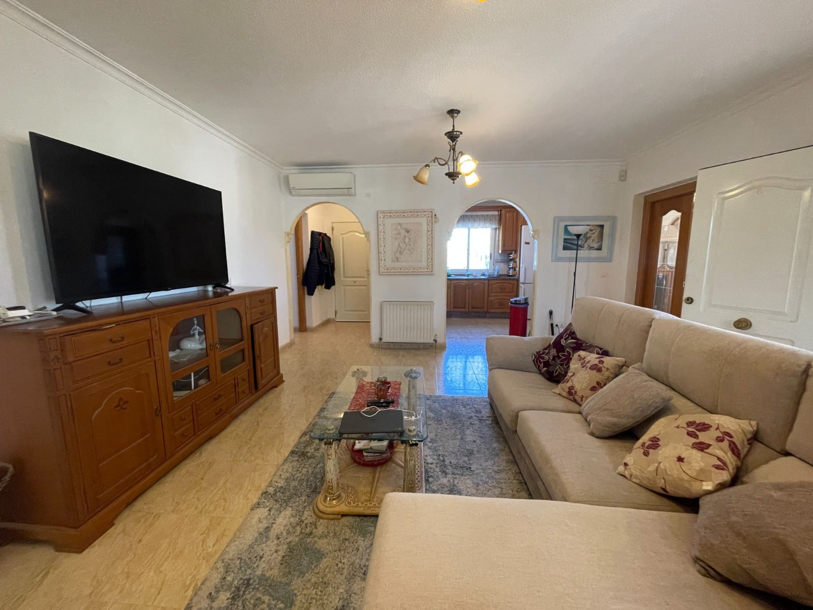 4 bedroom Villa for sale in Catral - € 370,000 (Ref: 9609001)