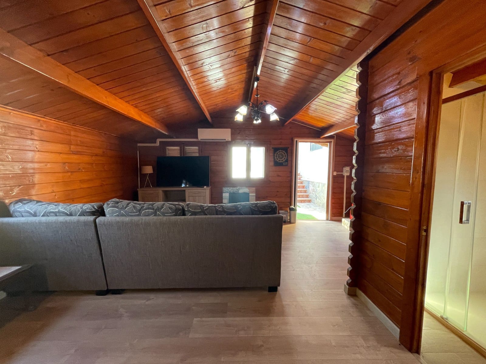 4 bedroom Villa for sale in Catral - € 370,000 (Ref: 9609001)