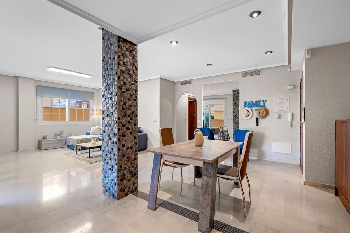 2 bedroom Apartment for sale in Campoamor - € 375,000 (Ref: 9609026)