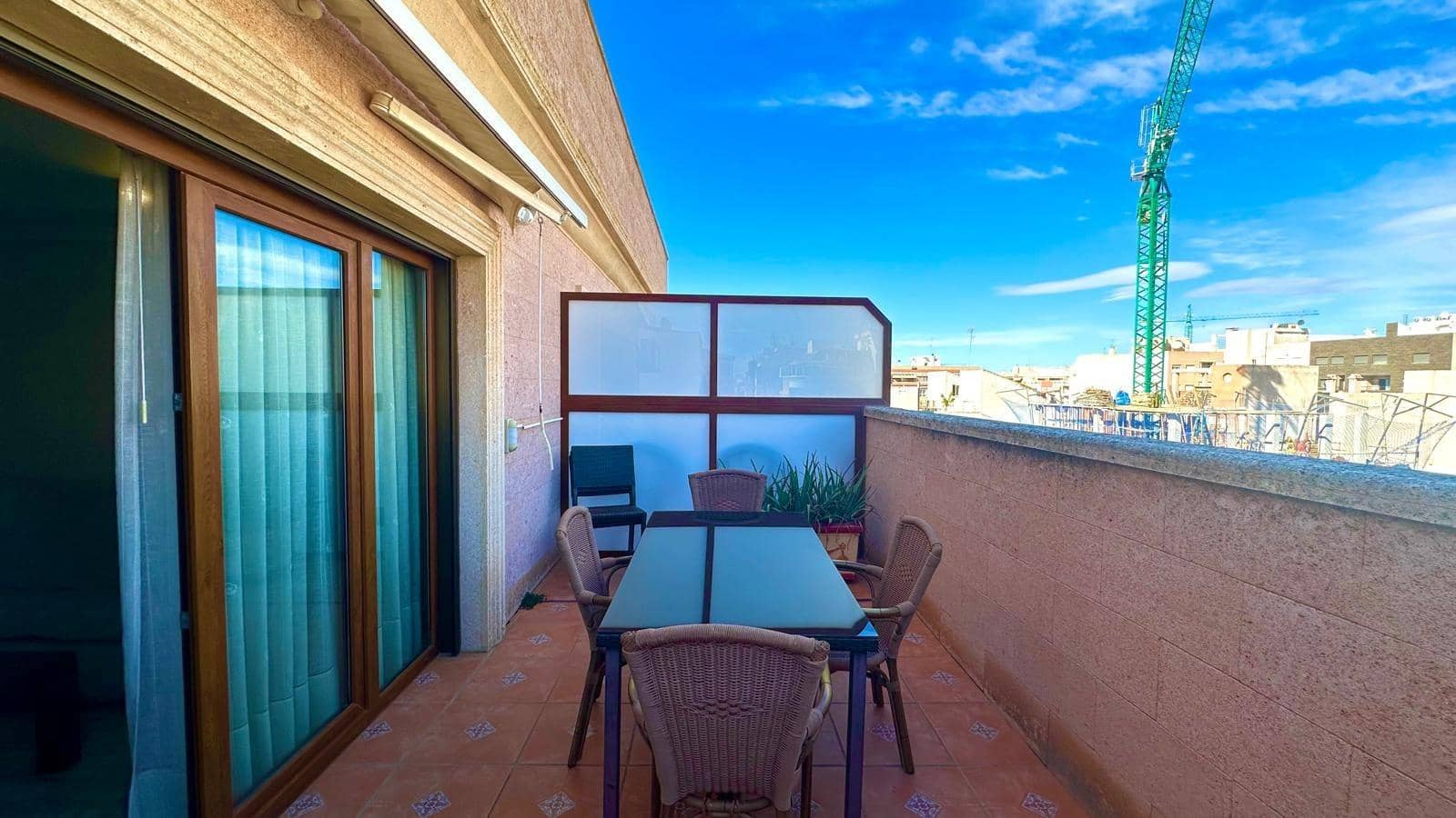 2 Zimmer Penthouse zu verkaufen in Torrevieja - 220.000 € (Ref: 9609035)