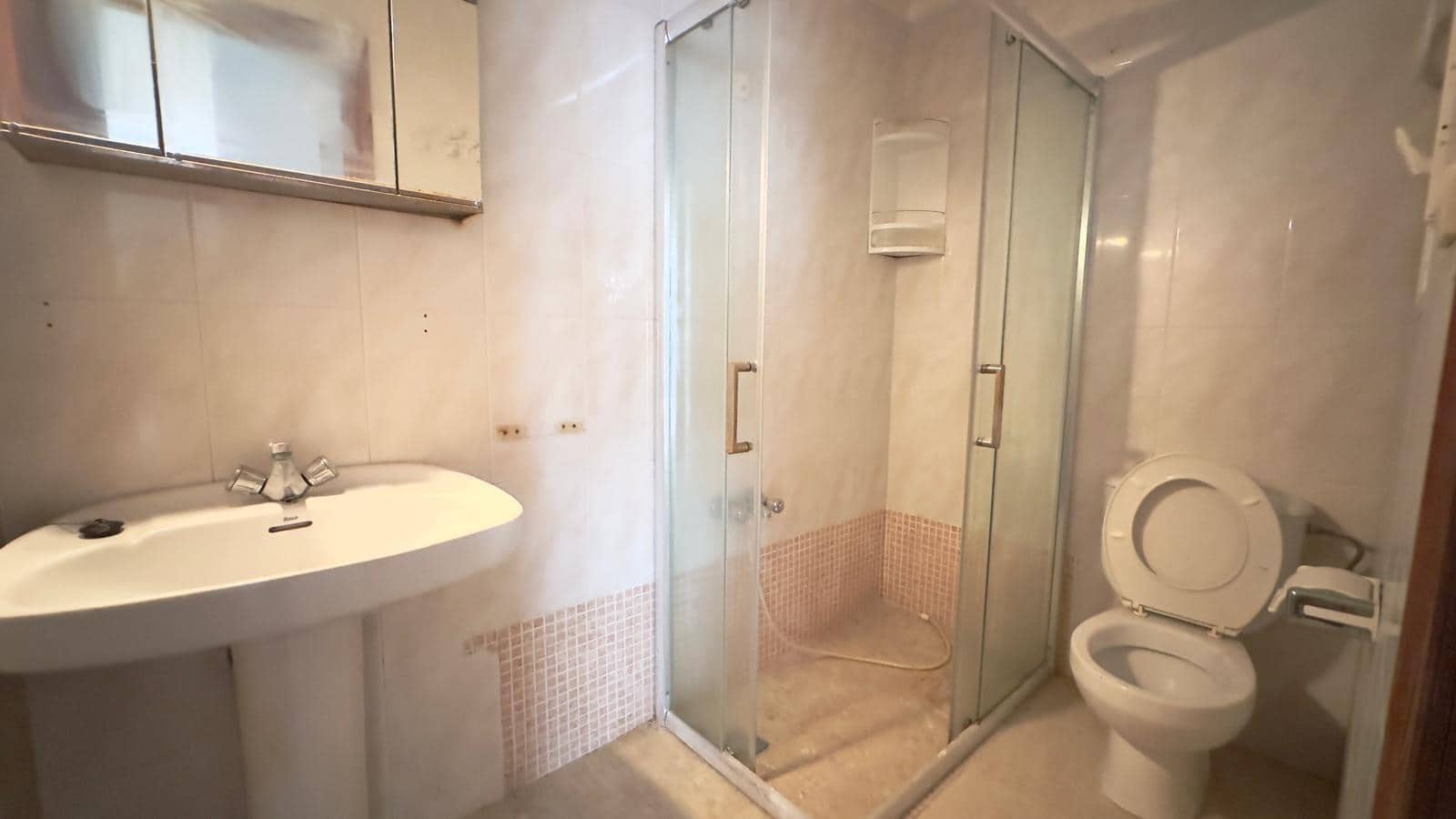 3 quarto Apartamento para venda em Torrevieja - 156 000 € (Ref: 9609041)