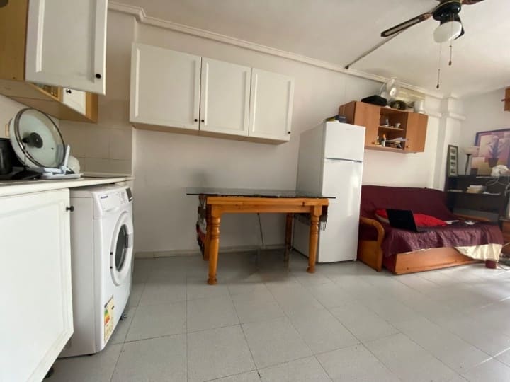 1 soveværelse Lejlighed til salg i Torrevieja med garage - € 65.000 (Ref: 9609047)